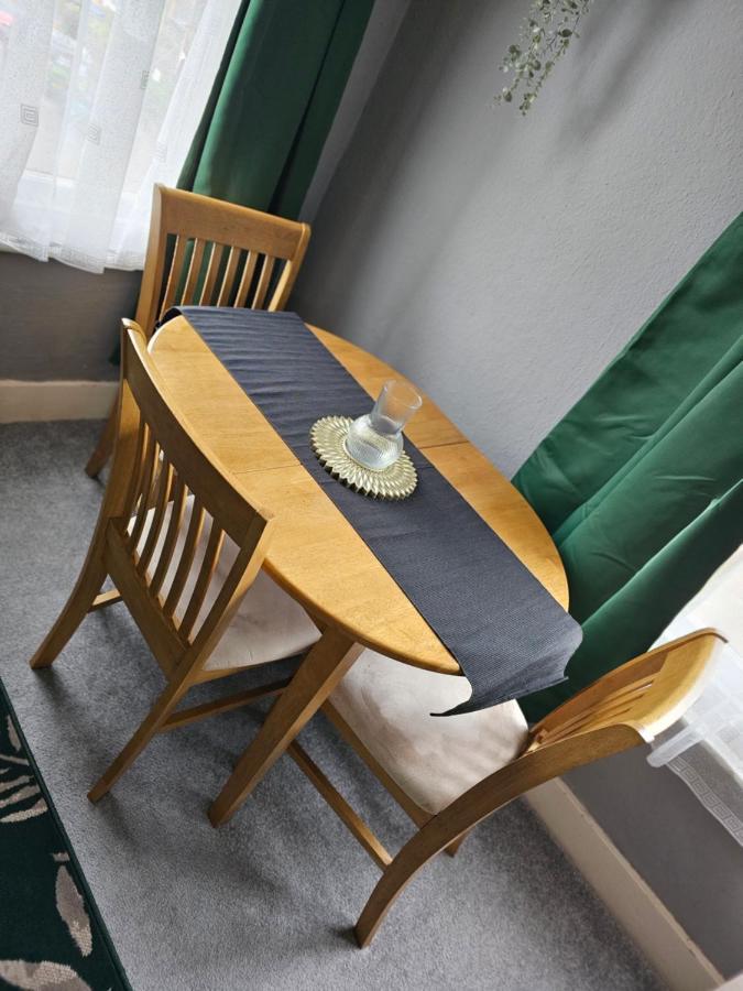 Victoria Bay - Whole Apt - 2 Bed - Wifi - Beach - Harbour - Herne Bay Ngoại thất bức ảnh